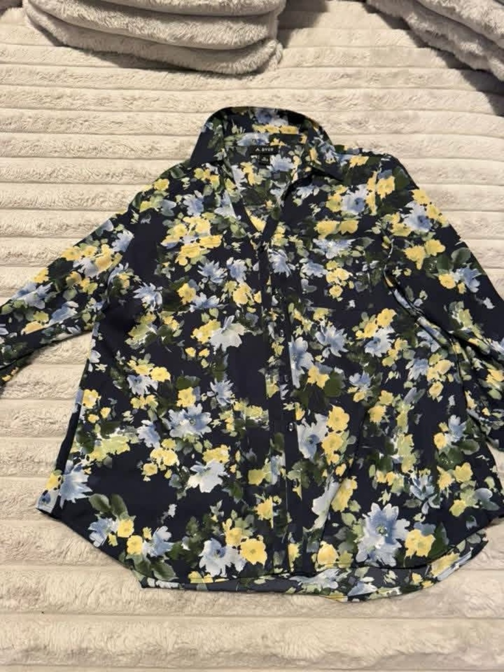 A. Byer Navy Floral Button-Up Blouse with Yellow and Light Blue Flowers